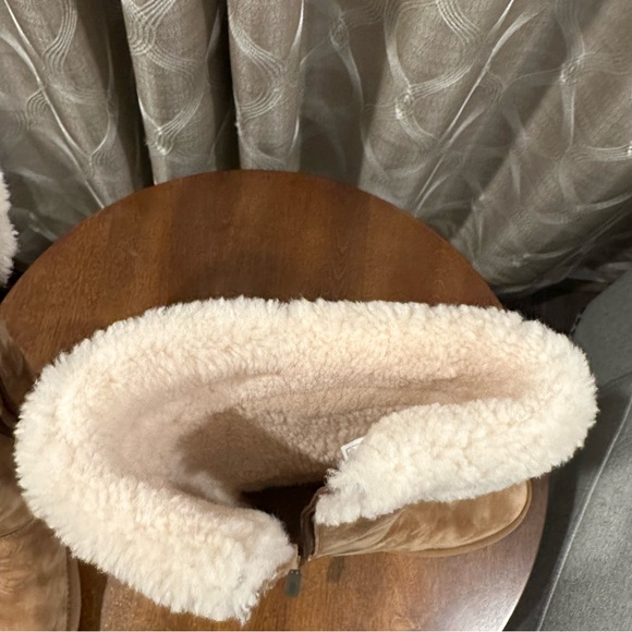 Women’s Ugg Tall Chestnut Brown Plumdale Cuff Pom Pom Zip Boots - Picture 14 of 16